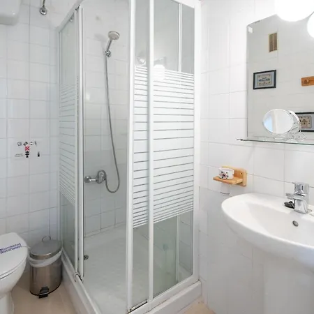 Apartamento Atlantico 4 Апартаменты *